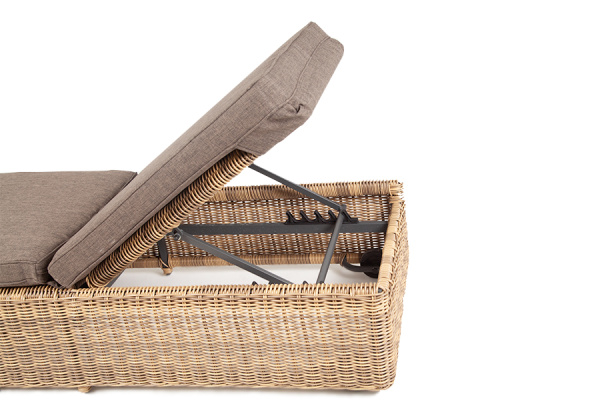 картинка Шезлонг Рим от компании CORSASTYLE